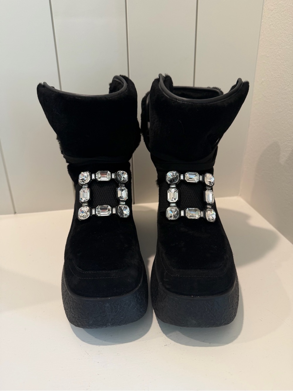 Roger Vivier Viv' Rangers Shearling-Lined Suede Ankle Boots